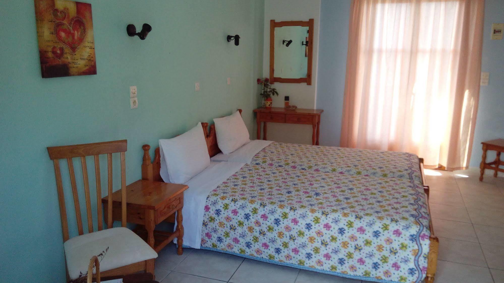 Aparthotel Anessis Cosmos Anaxos Exterior foto